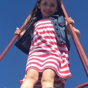 Meet your Posher, Lindsay